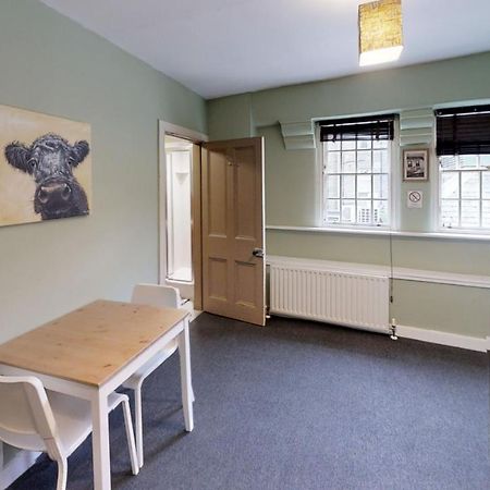 Dundee Backpackers Hostel Экстерьер фото