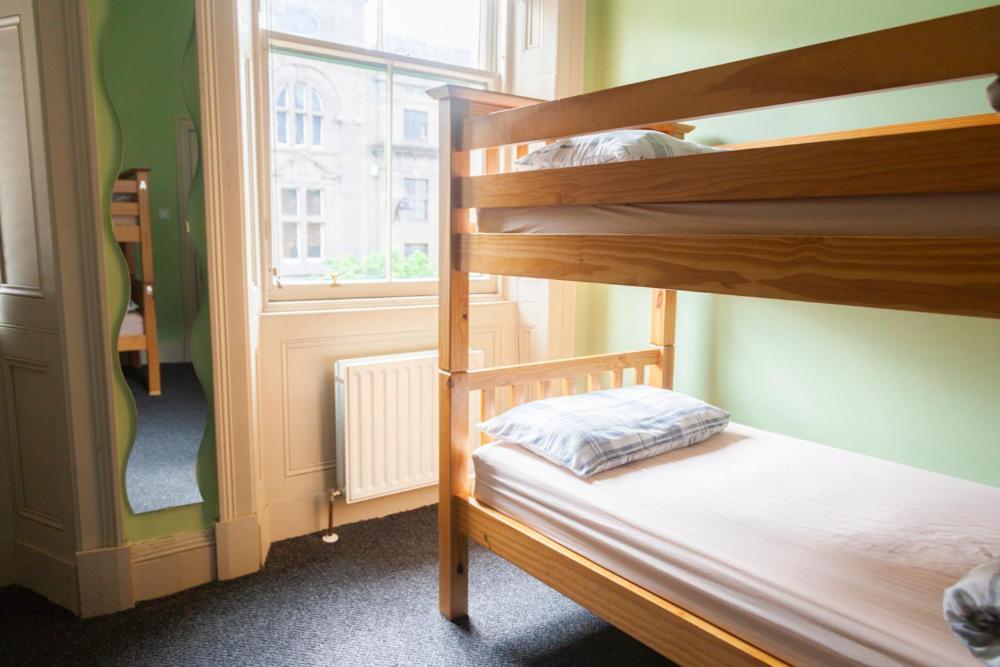 Dundee Backpackers Hostel Экстерьер фото