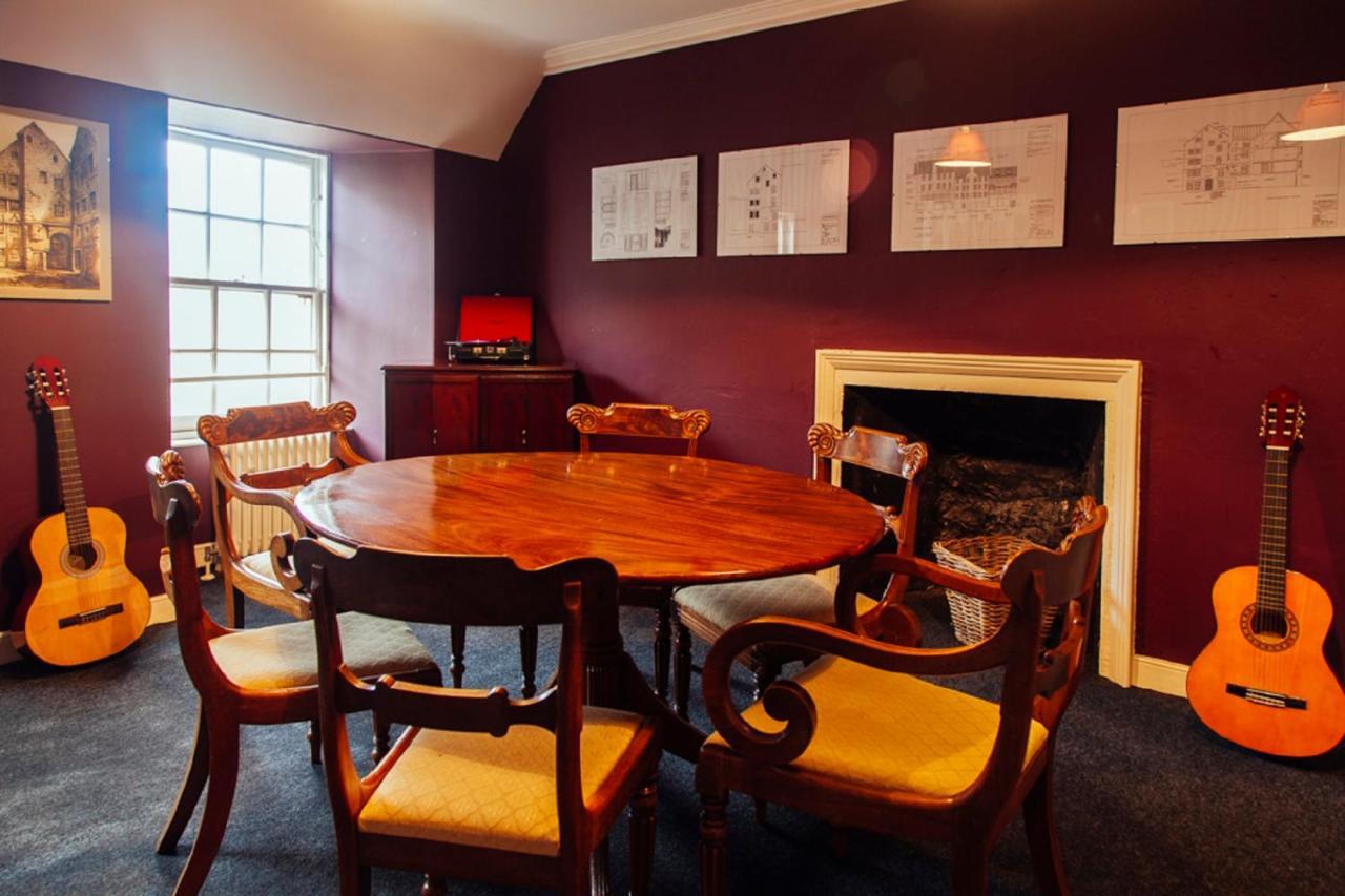 Dundee Backpackers Hostel Экстерьер фото