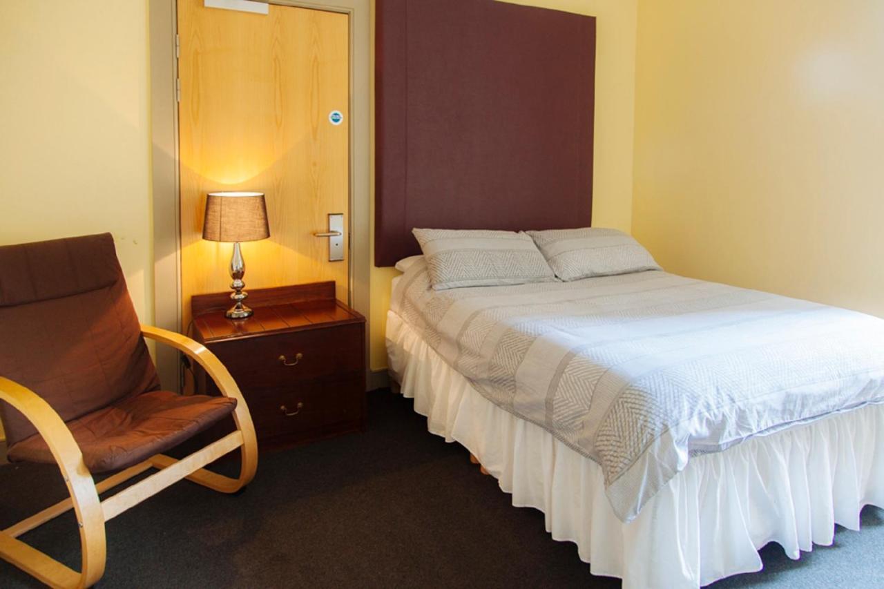 Dundee Backpackers Hostel Экстерьер фото
