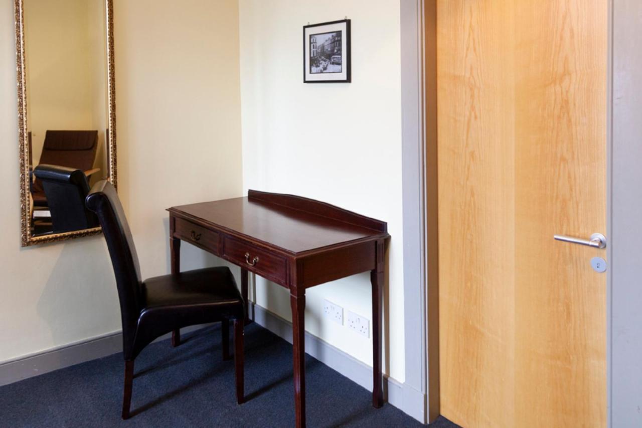 Dundee Backpackers Hostel Экстерьер фото