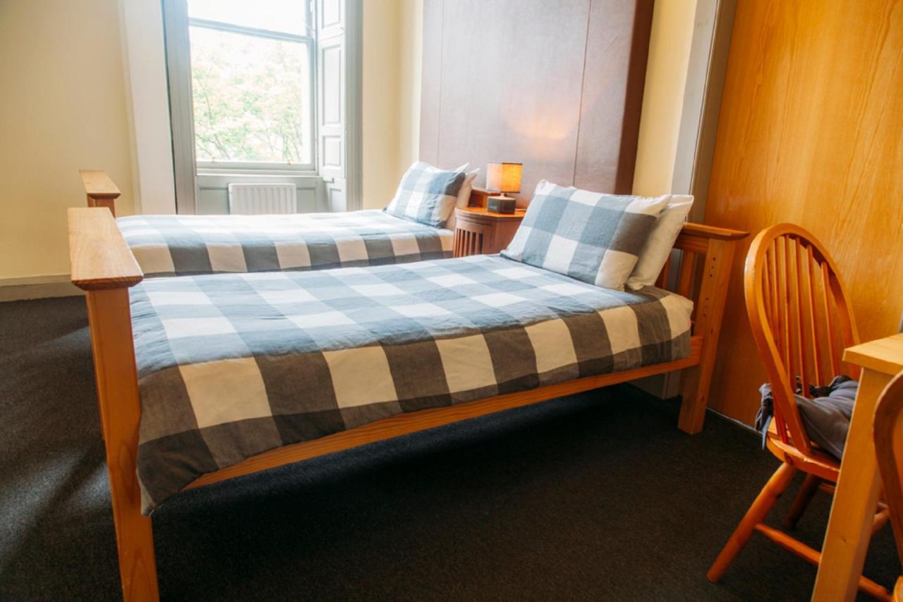 Dundee Backpackers Hostel Экстерьер фото